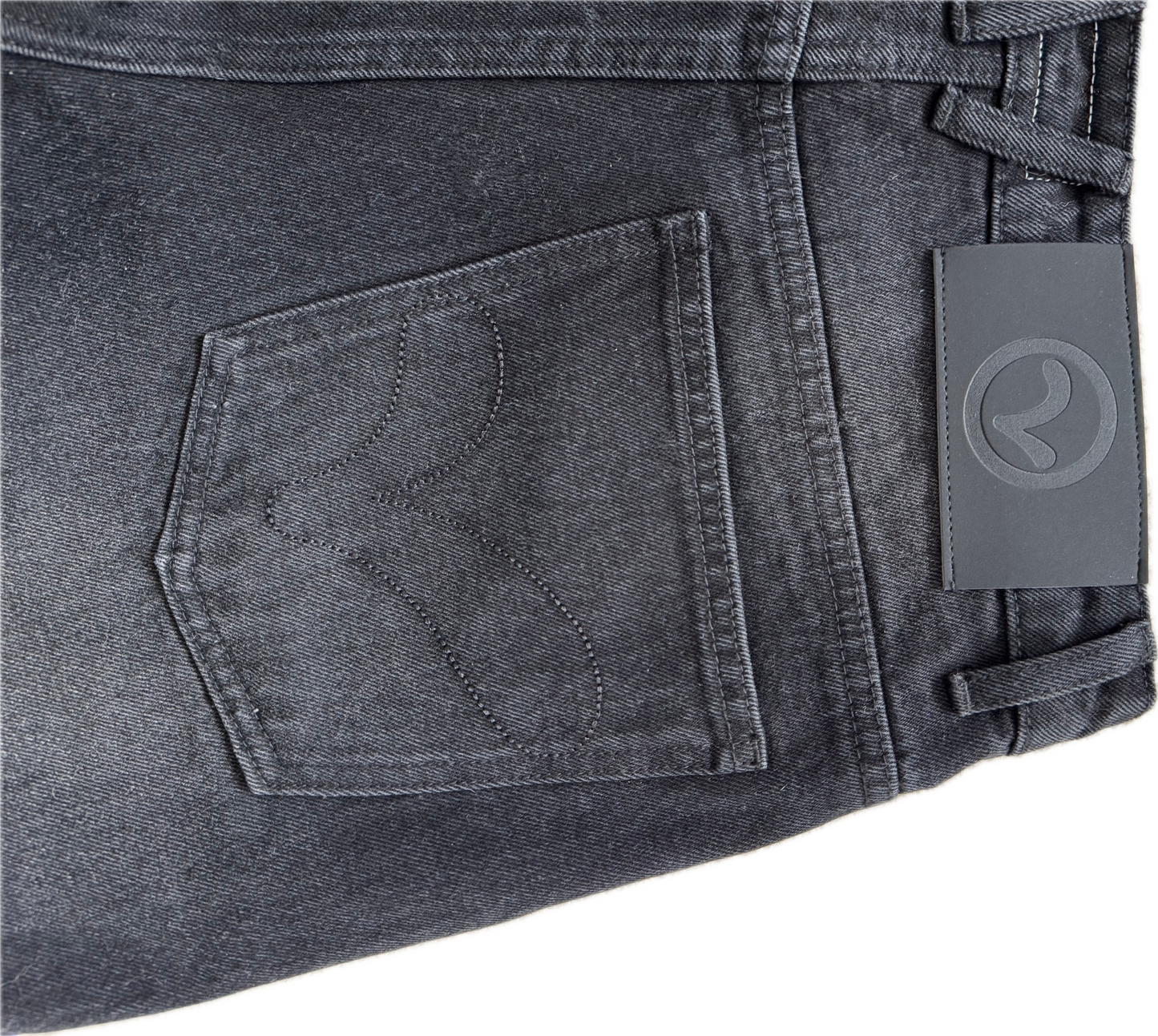 BLACK BAGGY DENIM