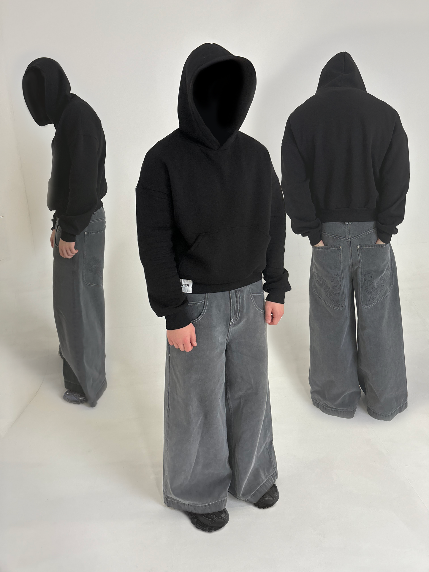 MEGA POCKETS JEANS
